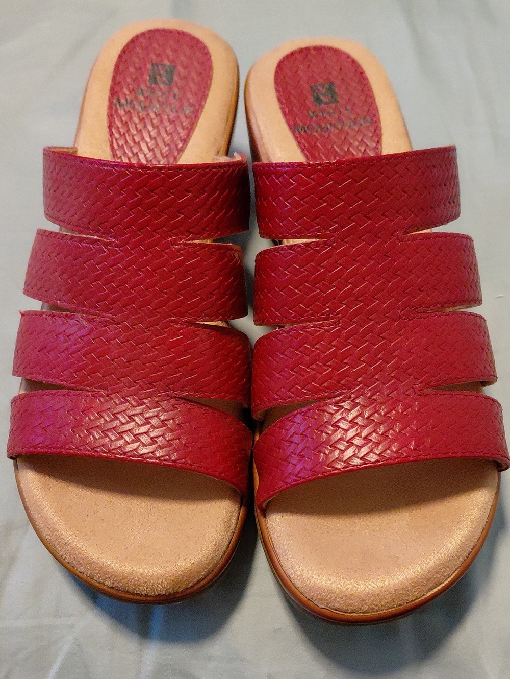 Like New ❤️ White Mountain Women's Red Multi-Strap Slide Mules